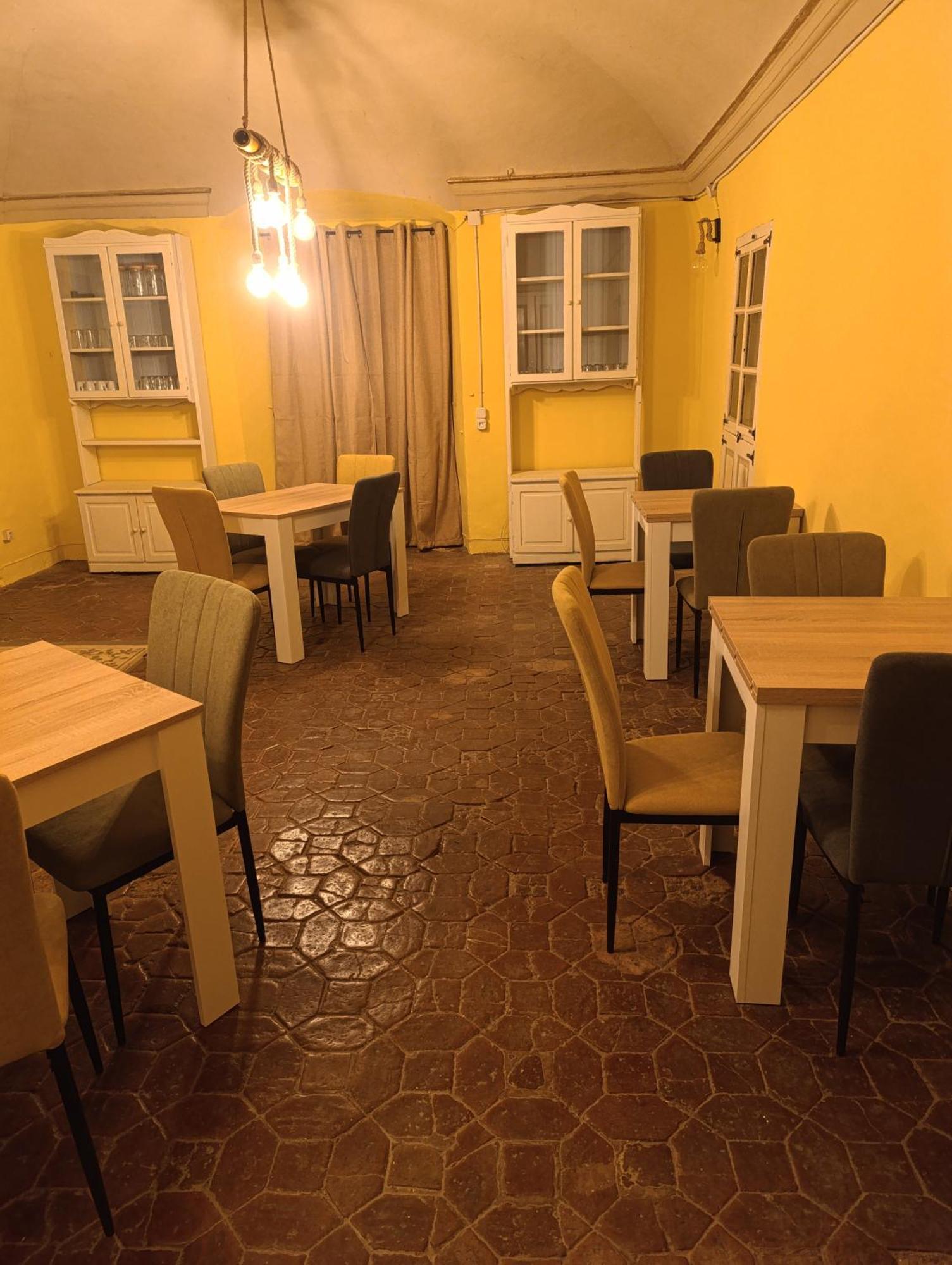 Mas Pitre Acomodação com café da manhã Besalú Exterior foto